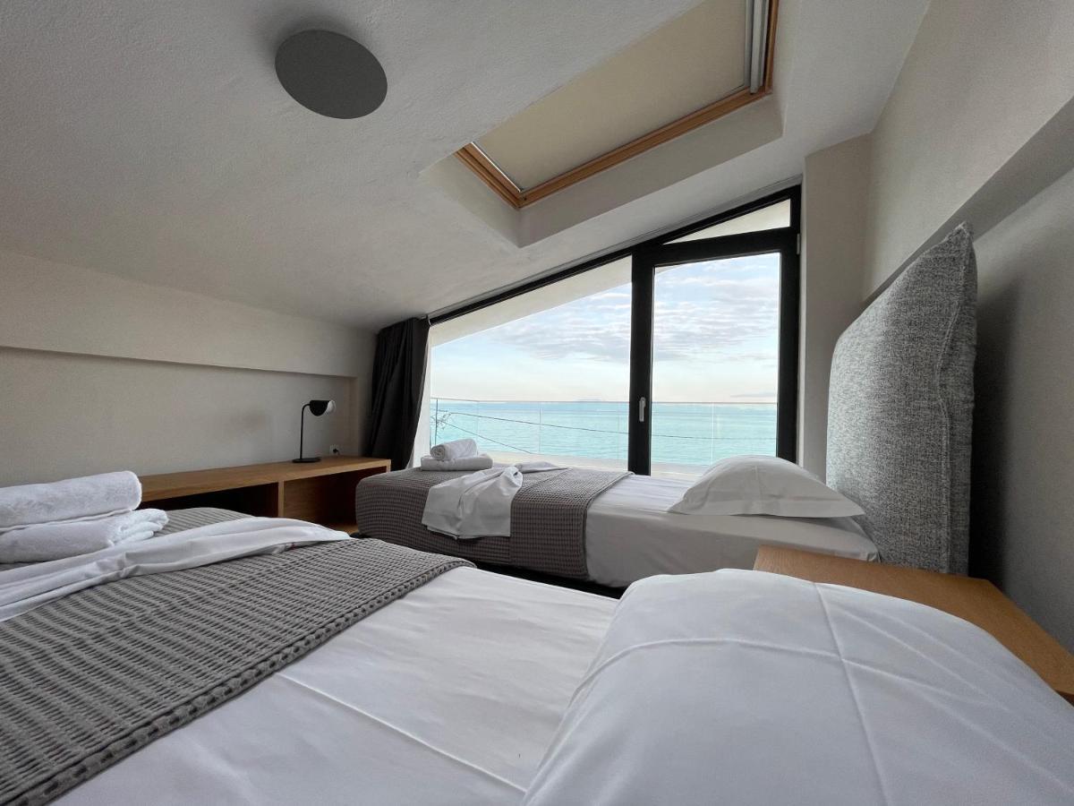 Villa Oleandra By The Sea Polychrono Exterior foto